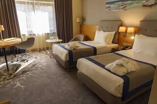Отель Holiday Inn - Aktau - Seaside Актау Делюкс с 2 кроватями - Для некурящих-4