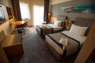 Отель Holiday Inn - Aktau - Seaside Актау Делюкс с 2 кроватями - Для некурящих-11